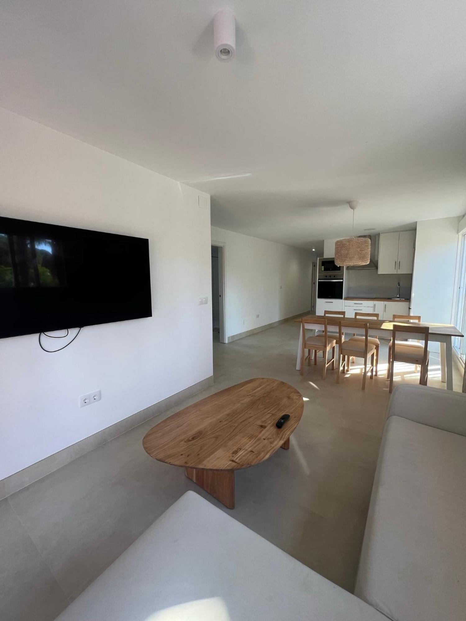 Pinos Homestay Almunecar