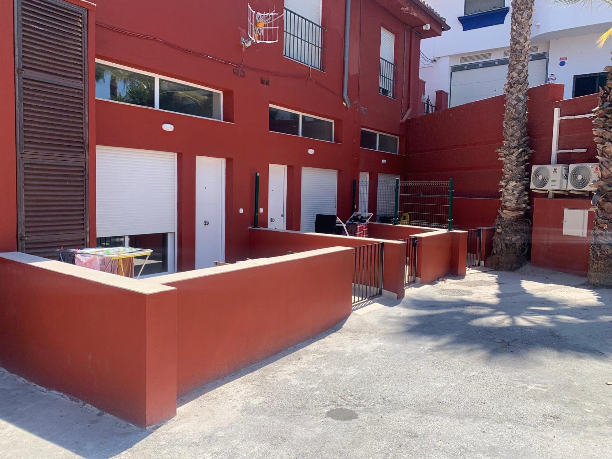 Pinos Homestay Almunecar
